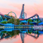 Paisagem da Mako ao pôr do sol no SeaWorld Orlando