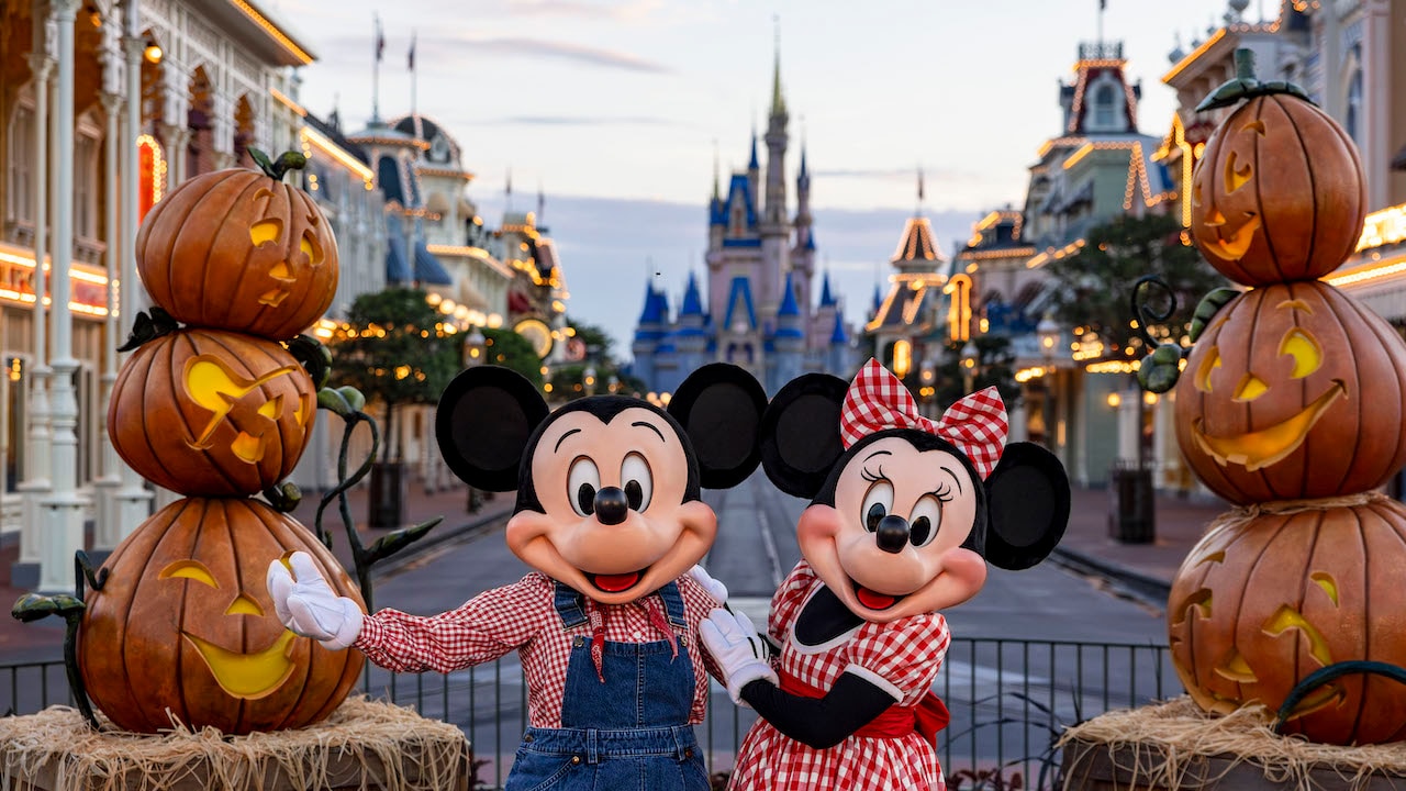 Saiba tudo sobre o Halloween da Disney e divirta-se sem se assustar.