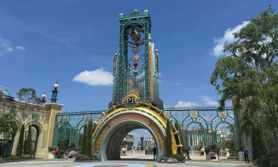 Entrada do Epic Universe