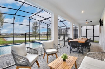 É melhor se hospedar em casa ou hotel em Orlando?