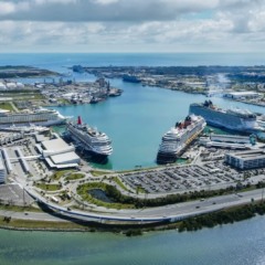 Transfer de Orlando para Porto Canaveral com motorista brasileiro