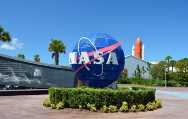Transfer de Orlando para a NASA com motorista brasileiro