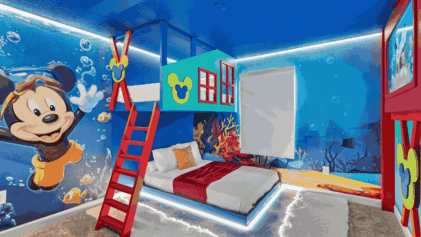 Quarto Disney em casa de 4 quartos em Storey Lake