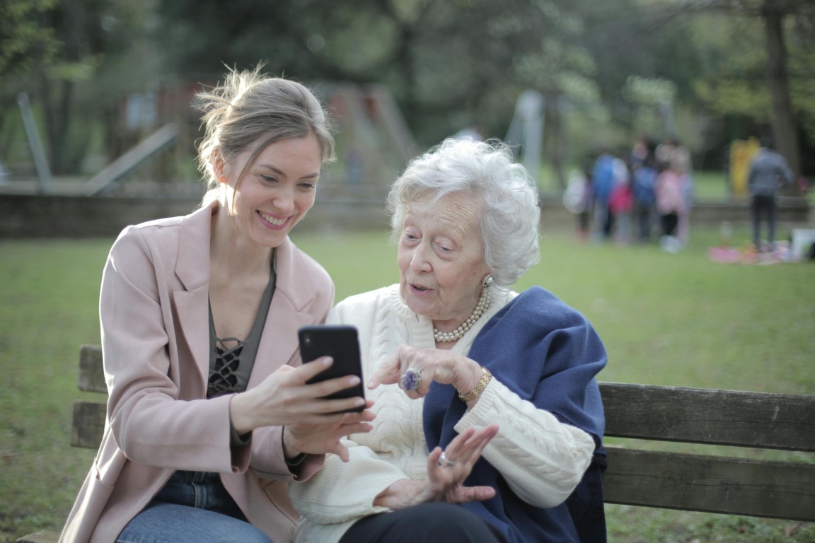 Qual o melhor seguro viagem para idosos acima de 65 anos?