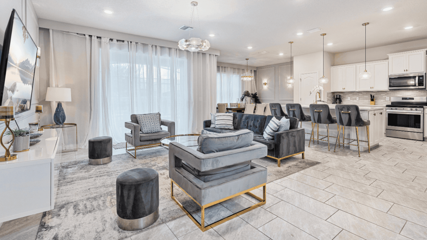 Sala e cozinha de casa no condomínio Solterra Resort Sala e cozinha de casa no condomínio Solterra Resort